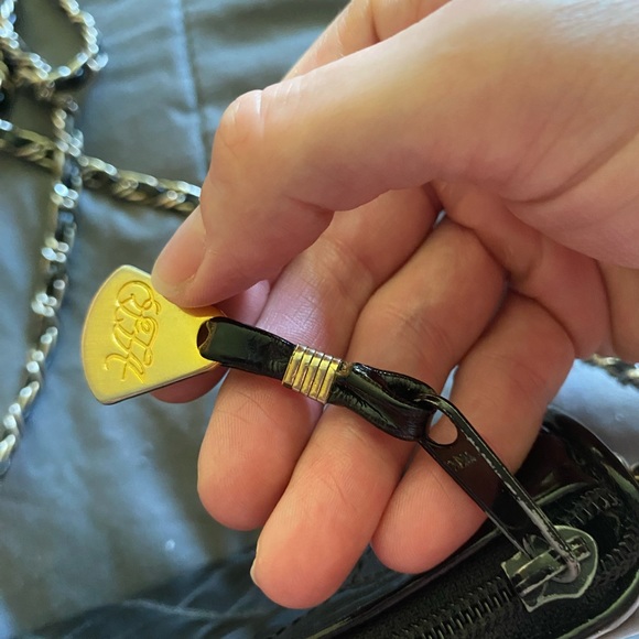 😍liquidate Saks Fifth Avenue XXS vintage handbag - Picture 5 of 16